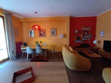 Foto Appartamento a Sinalunga Centro di 115 m² con 5 locali in vendita