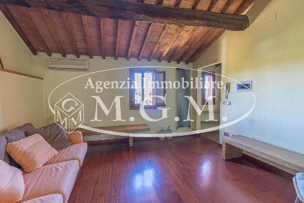Foto Appartamento a Santa Maria a Monte Centro di 55 m² con 2 locali