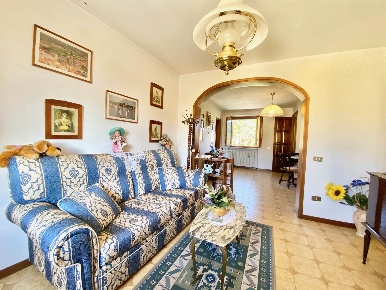 Foto Appartamento a Pistoia San Felice di 100 m² con 5 locali in vendita