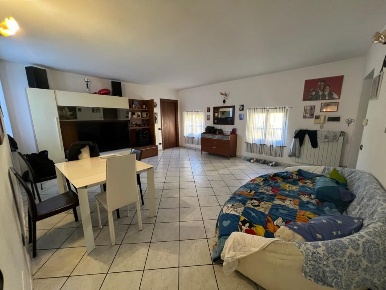 Foto Appartamento a Arluno Centro di 85 m² con 3 locali in vendita