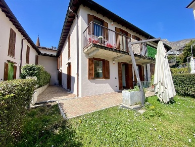 Foto Appartamento in via fatebenefratelli, Valmadrera di 125 m² in vendita