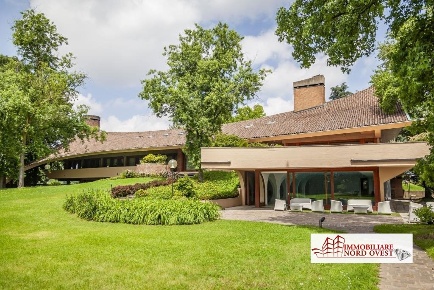 Foto Villa unifamiliare in Via Per Cisliano, Sedriano di 1000 m² in affitto
