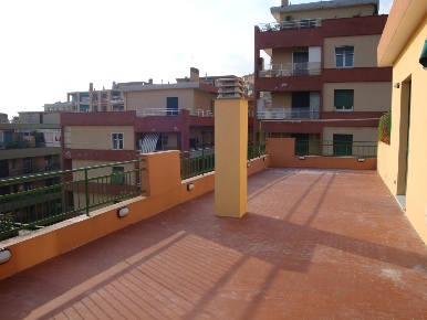 Foto Attico in Via Aldo Manuzio 17, Genova San Fruttuoso di 65 m²