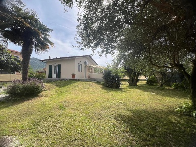 Foto Appartamento a Seravezza di 80 m² con 5 locali in affitto