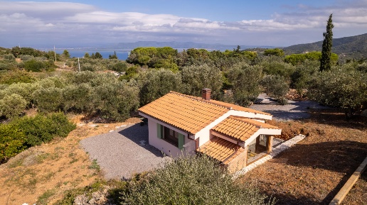 Foto Villa singola in Via della cacciarella 2, Monte Argentario di 49 m²