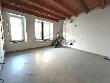 Foto Appartamento in Via Vittorio Emanuele II, Ponte San Pietro di 68 m²