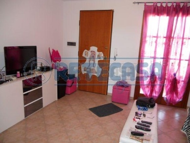 Foto Appartamento in Via Prov. Francesca s/n, Santa Maria a Monte Centro