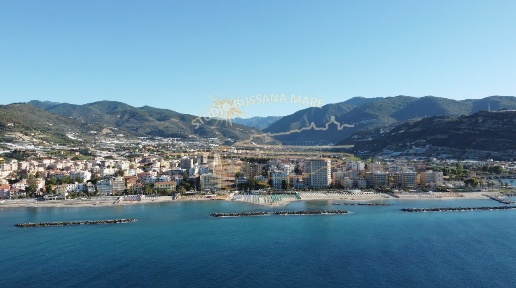 Foto Appartamento a Taggia Bussana di 55 m² con 2 locali in vendita