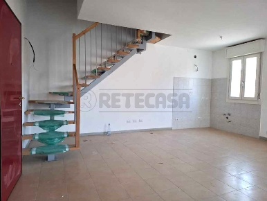 Foto Appartamento a Bondeno Centro di 80 m² con 3 locali in vendita