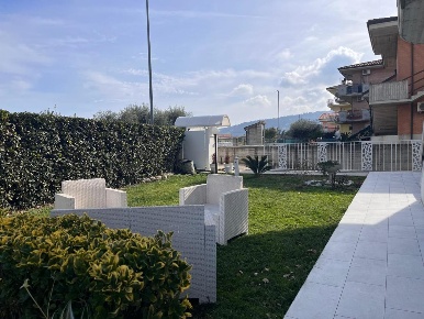 Foto Villa a schiera in via San Bernardino da Siena  2, Monteprandone