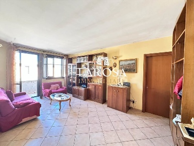Foto Appartamento a Lizzanello Centro di 113 m² con 6 locali in vendita