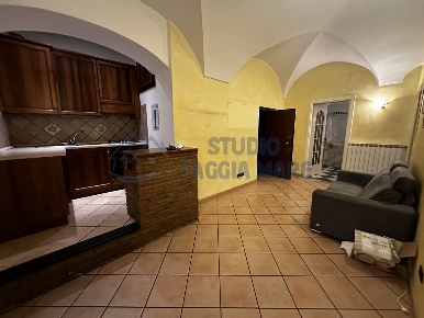 Foto Appartamento in Via Spagnoli, Taggia Centro di 55 m² con 3 locali