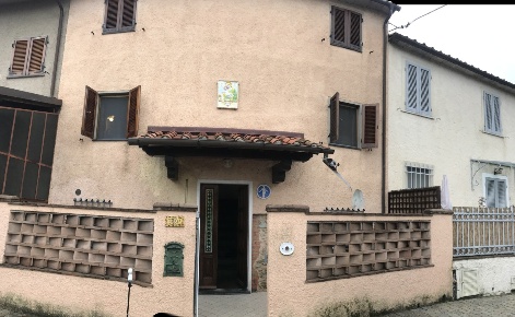 Foto Appartamento a Seravezza di 90 m² con 5 locali in vendita