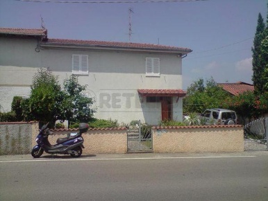 Foto Appartamento a Montopoli in Val d'Arno Marti di 90 m² con 4 locali