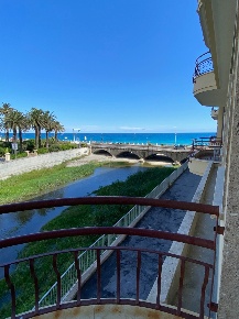 Foto Appartamento in Corso Europa, Finale Ligure in affitto