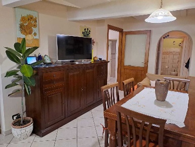 Foto Appartamento a Amelia Centro di 135 m² con 6 locali in vendita