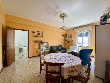 Foto Appartamento a Stradella Centro di 125 m² con 3 locali in vendita