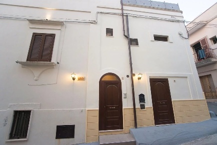 Foto Appartamento in VIA SCALETTA 3, Crispiano di 180 m² con 3 locali