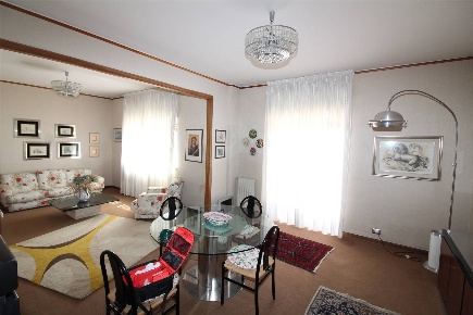 Foto Appartamento in VIA DEI MUTILATI, Francofonte di 160 m² con 8 locali