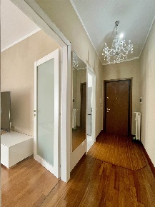 Foto Appartamento a San Giorgio Bigarello di 90 m² con 4 locali in vendita