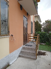 Foto Appartamento a San Severino Marche Centro di 102 m² con 4 locali