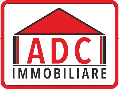 Foto Appartamento in Piazza Lo Sardo, Messina Tirone di 90 m² con 3 locali