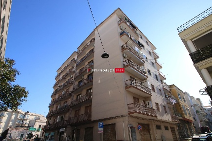 Foto Appartamento in Via Martina 34, Crispiano di 120 m² con 3 locali