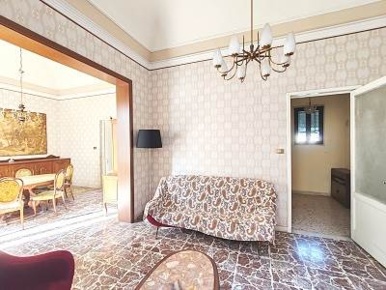Foto Appartamento a Catania Domenico Tempio - Porto di 145 m² con 5 locali