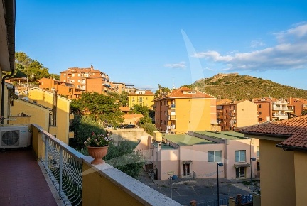 Foto Appartamento a Monte Argentario Porto Ercole di 100 m² con 5 locali