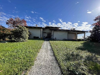 Foto Villa unifamiliare in VIA PORDENONE 47, San Michele al Tagliamento