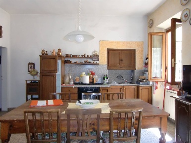 Foto Appartamento a Terranuova Bracciolini Centro di 150 m² con 5 locali