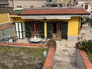 Foto Villa in PIAZZA DONIZETTI, Pollena Trocchia in vendita