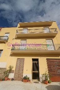 Foto Appartamento a Valderice di 132 m² con 3 locali in vendita