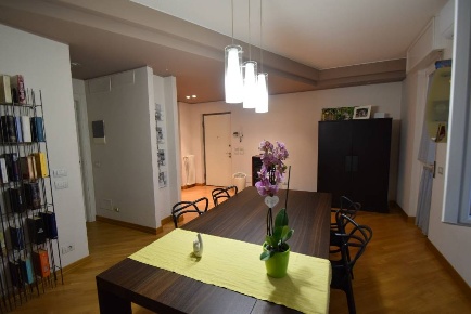 Foto Villa unifamiliare a Rottofreno San Nicolò di 289 m² con 7 locali