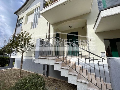 Foto Appartamento a Casale sul Sile Centro di 90 m² con 6 locali in vendita