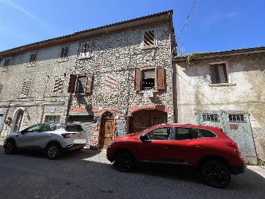 Foto Appartamento in Via Vecchia 11, Bibbiena Soci di 61 m² con 6 locali