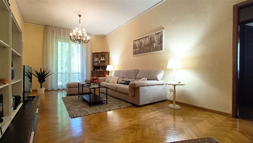 Foto Appartamento a Fiesole Le Cure di 203 m² con 9 locali in vendita
