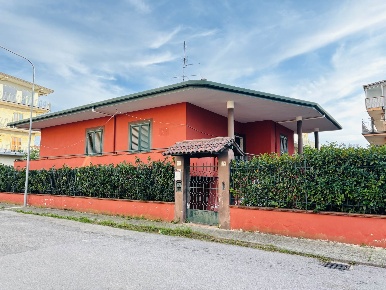 Foto Appartamento in Via Paraggio 78, Bellizzi Centro di 125 m² in vendita