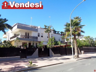 Foto Villa unifamiliare in CORSO VITTORIO EMANUELE 176, Centro di 111 m²