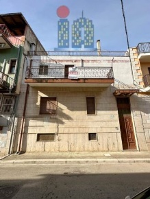 Foto Appartamento a San Ferdinando di Puglia di 129 m² con 4 locali