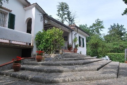 Foto Villa unifamiliare a Serravalle Pistoiese Barile - Spazzavento