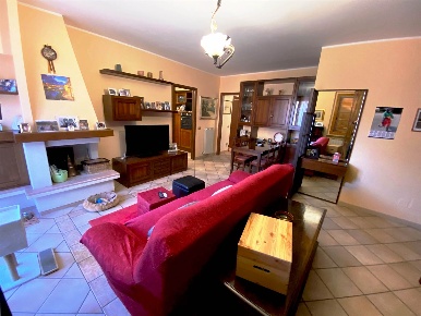 Foto Appartamento a San Severino Marche Centro di 137 m² con 3 locali