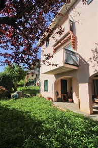 Foto Villa unifamiliare in Via Campanile 3, Calolziocorte Centro di 240 m²