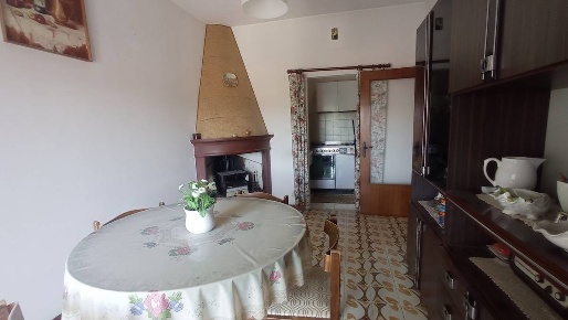 Foto Appartamento a San Severino Marche Centro di 110 m² con 5 locali