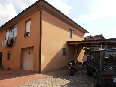 Foto Appartamento a Sinalunga Bettolle di 84 m² con 6 locali in vendita