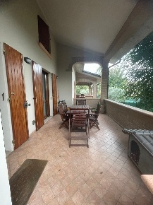Foto Villa a Quattro Castella in vendita