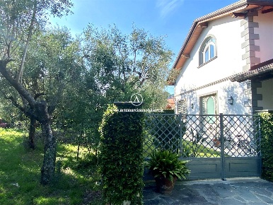 Foto Appartamento a Seravezza in vendita
