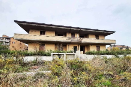 Foto Appartamento in Via Lino Liviabella, Macerata in vendita