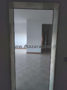 Foto Appartamento a Campobello di Mazara di 140 m² con 6 locali in vendita