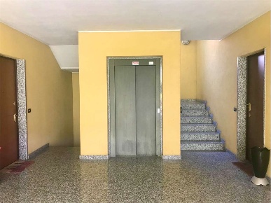 Foto Appartamento in Via Torino, Bernareggio Centro di 95 m² con 3 locali